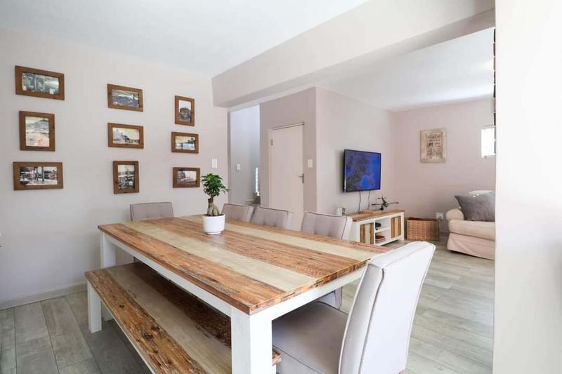 3 Bedroom Property for Sale in Hartenbos Central Western Cape